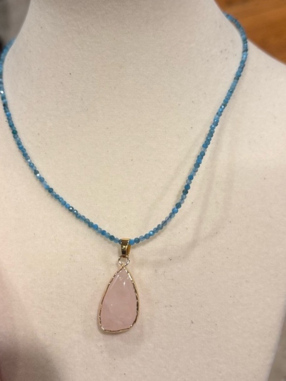 Teardrop rose quartz Pendant Necklace in Pink on blue apatite mini stone beads